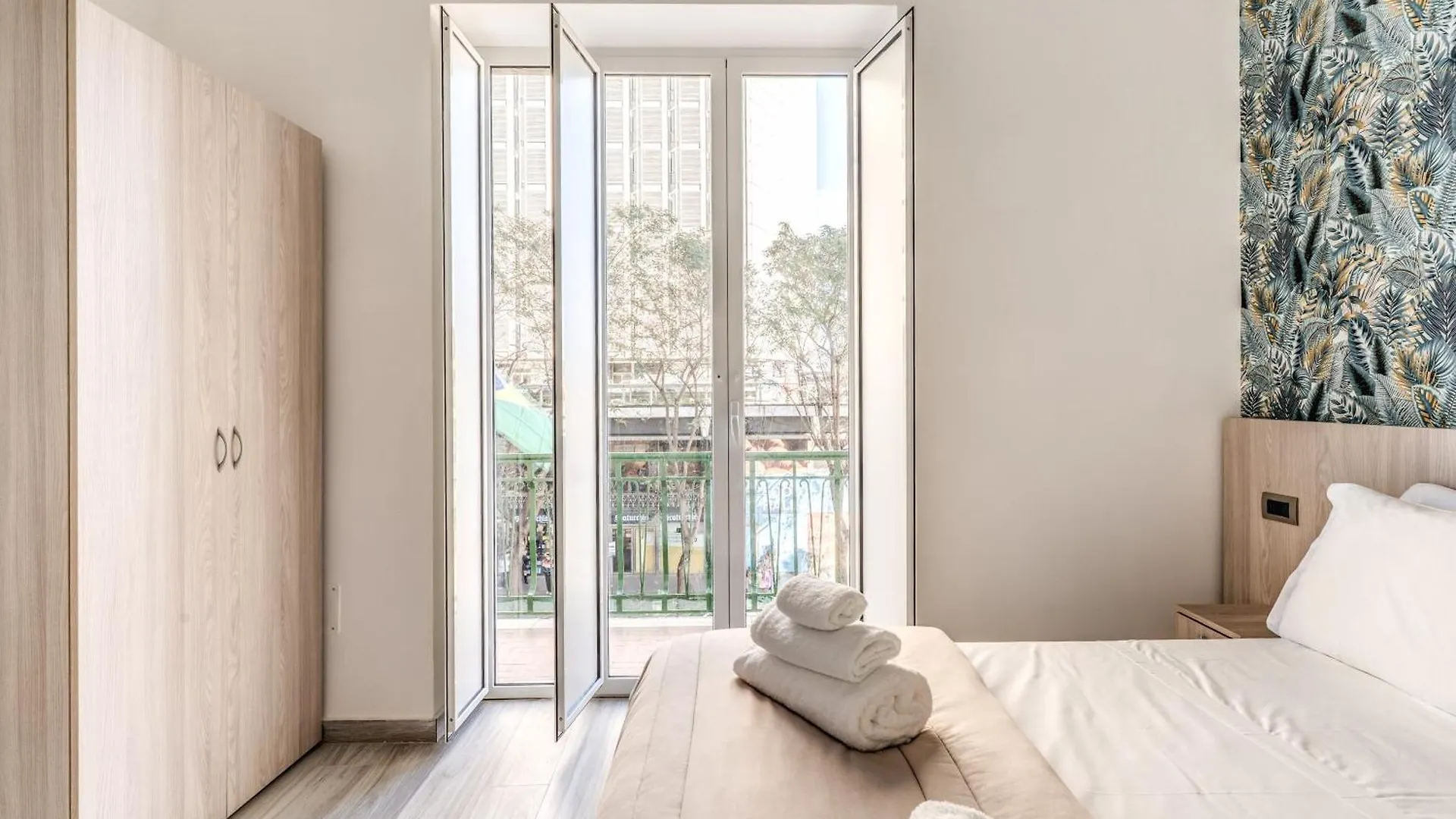 Bed & Breakfast Royal Rooms B&B Naples