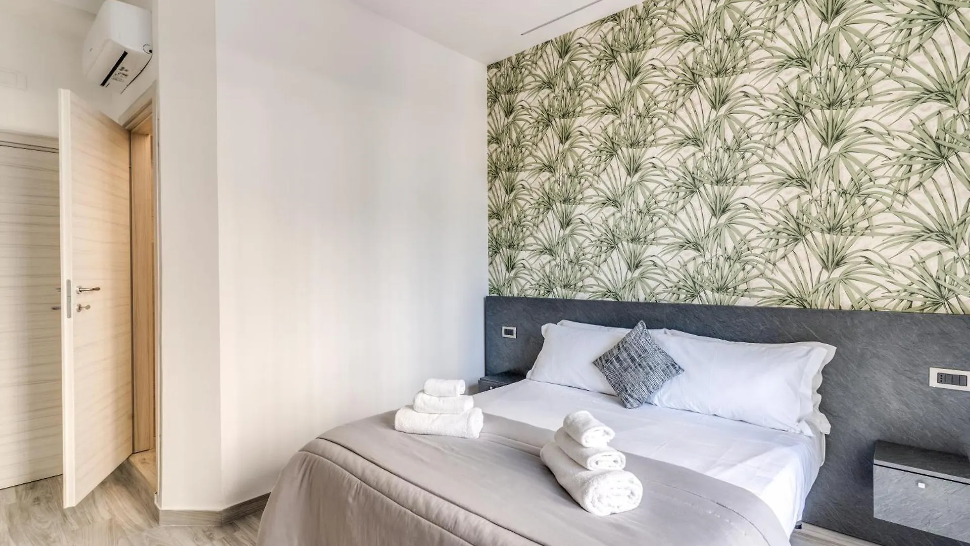 Royal Rooms B&B Naples
