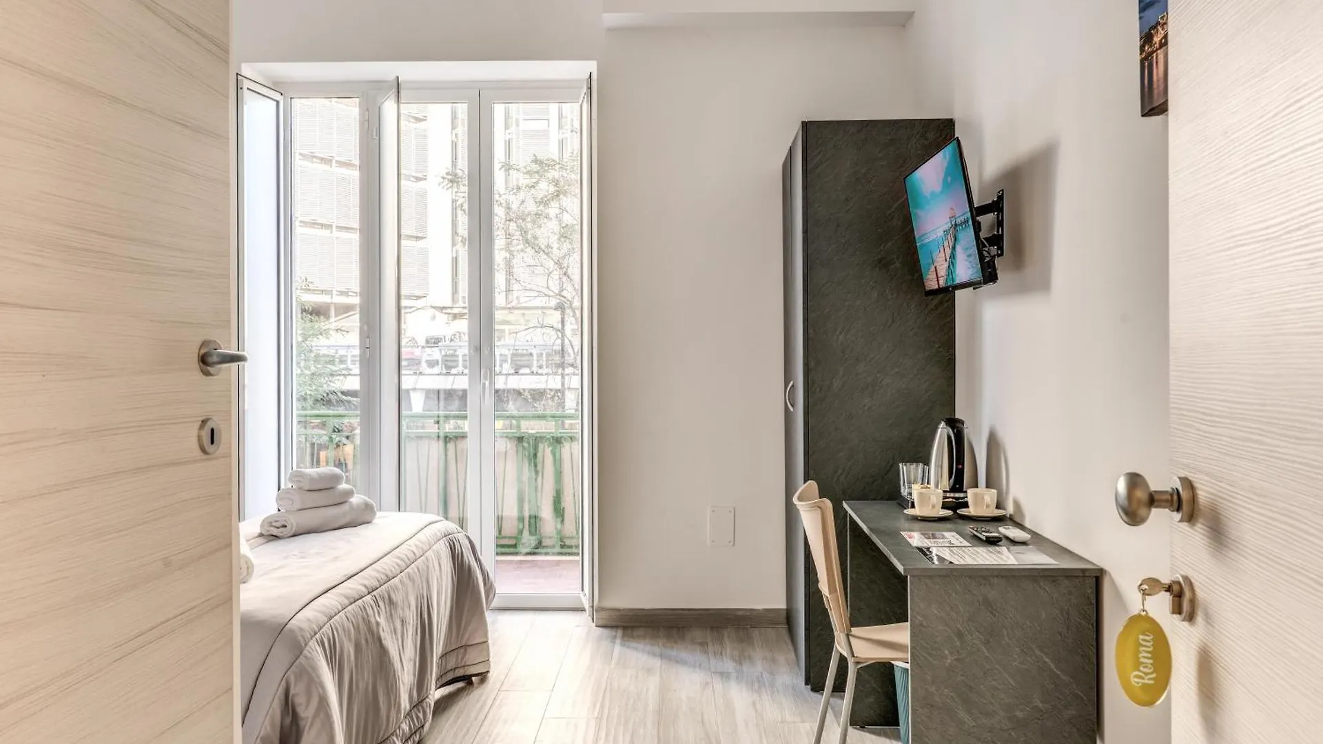 Royal Rooms B&B Naples Italy