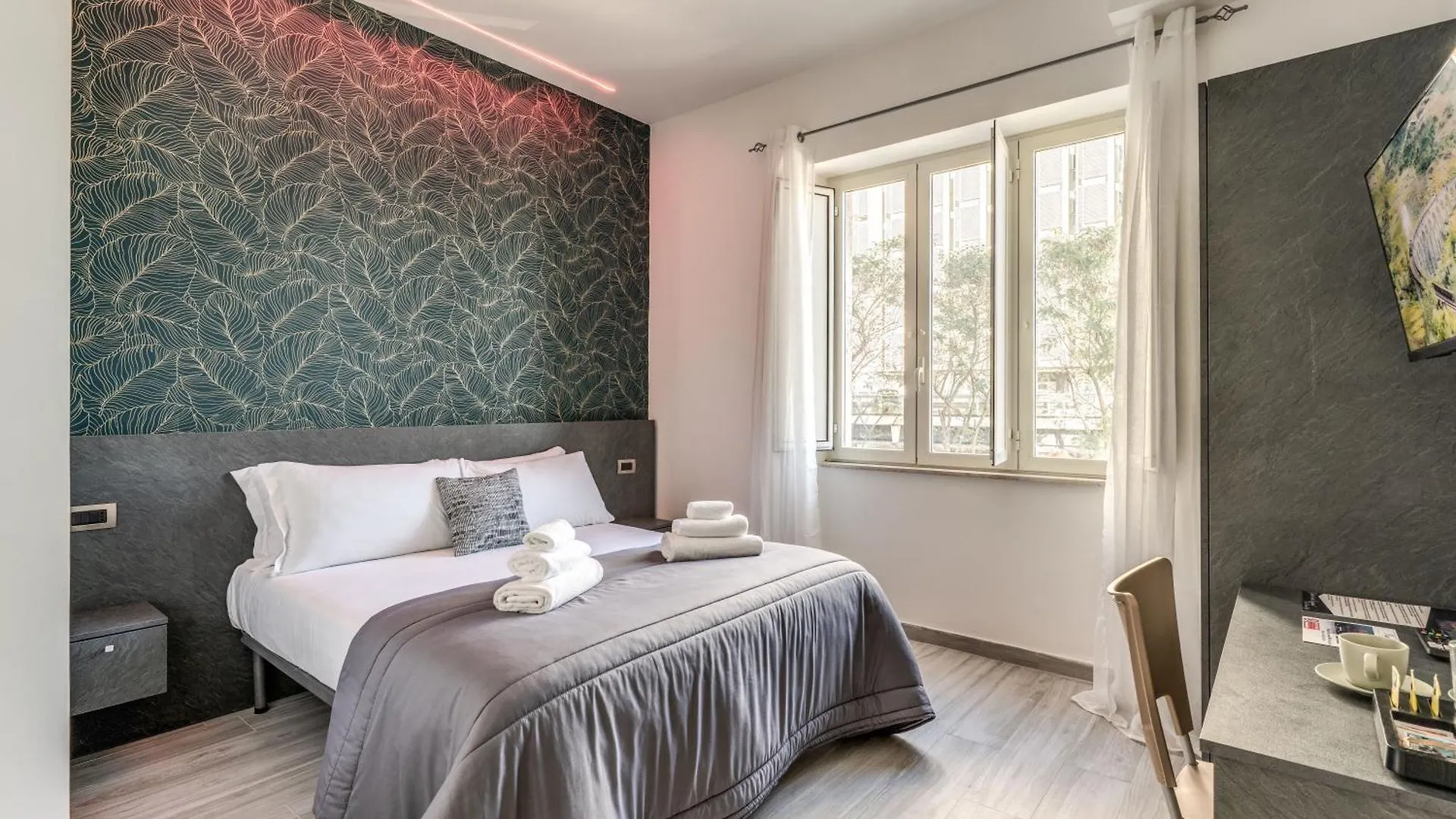 Royal Rooms B&B Naples Bed & Breakfast